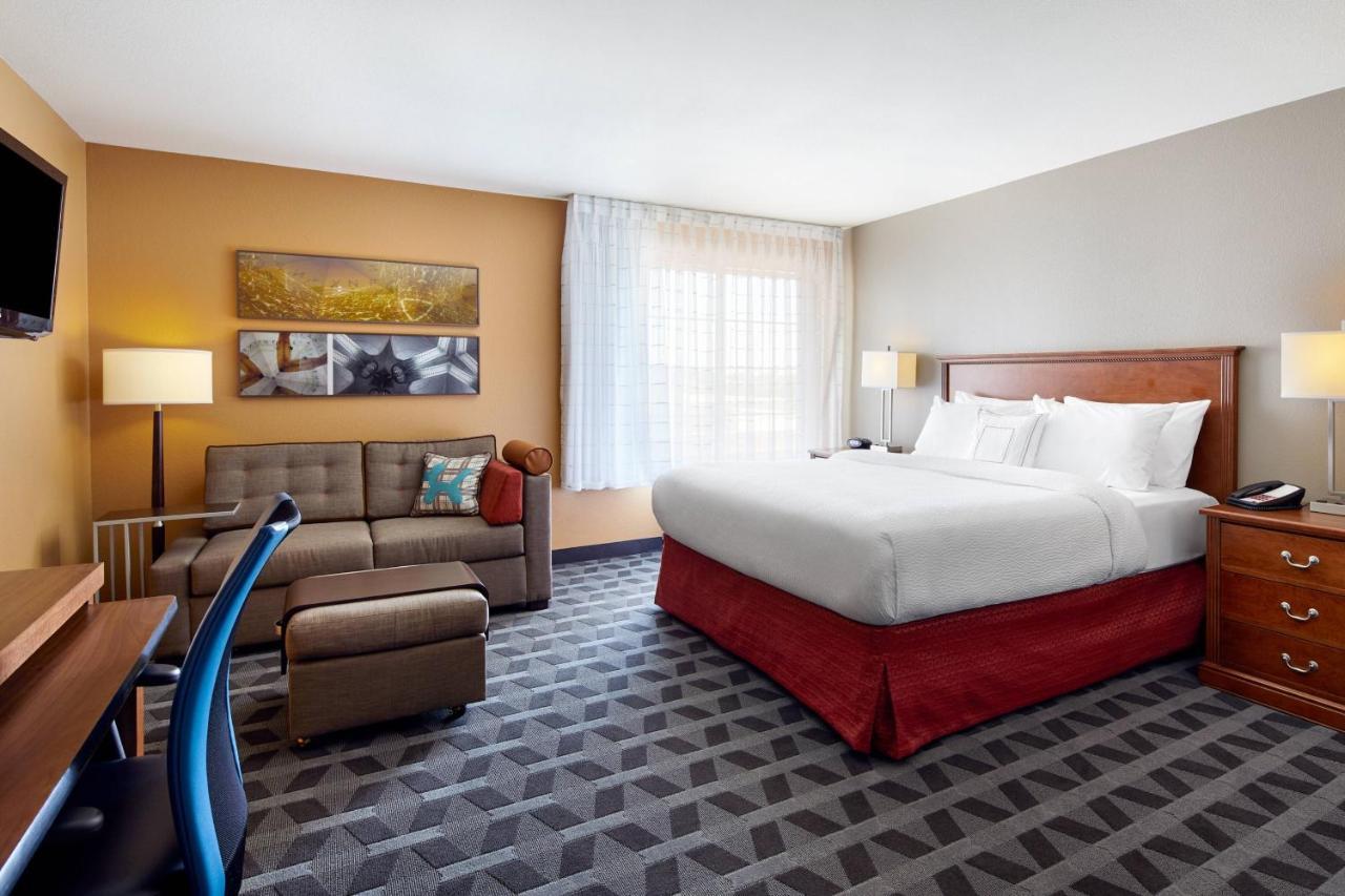 Towneplace Suites By Marriott Мидленд Экстерьер фото